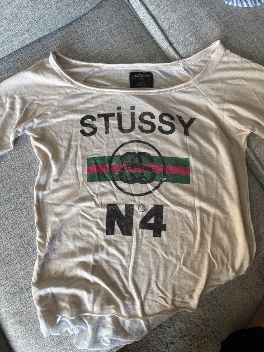 Stüssy Beige Off Shoulder Graphic Long Sleeve Tee / Y2K vintage vibe